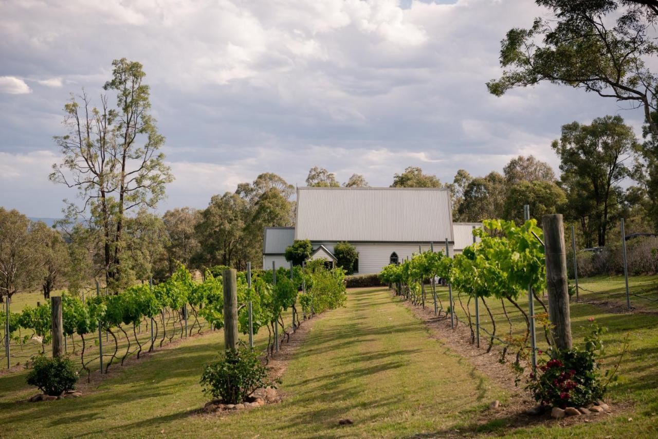 Cabins At Lovedale Wedding Chapel Exterior foto